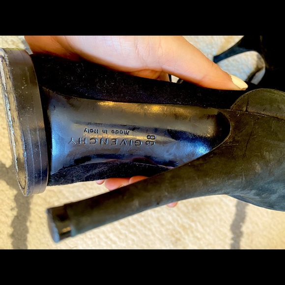 Givenchy Suede and gator effect heels - Picture 2 of 5